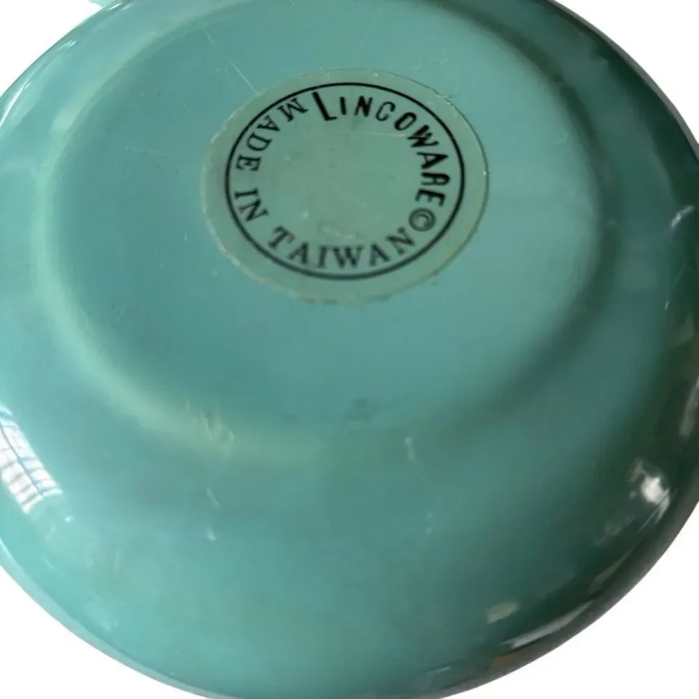 Vintage Lincolnware 5” Pot With Lid